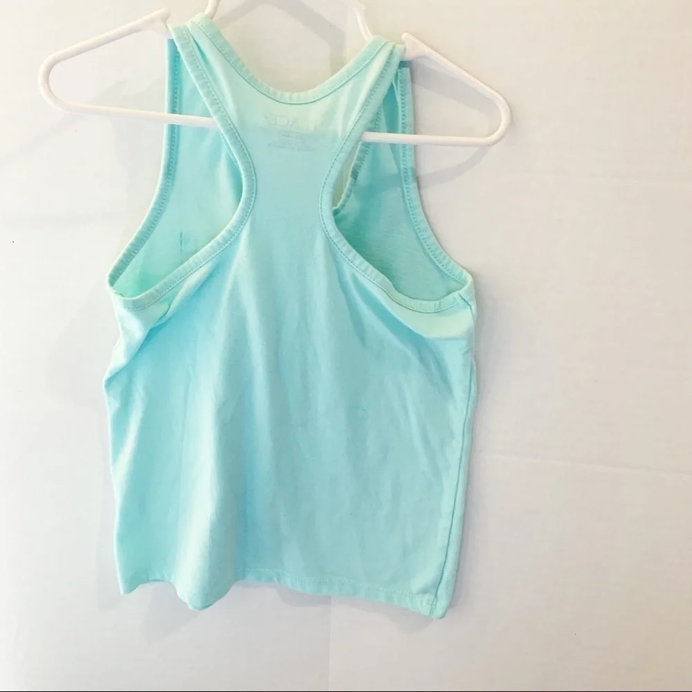 The Children’s Place Girls Pocket Sleeveless tank top. Size 5/6 mint green.